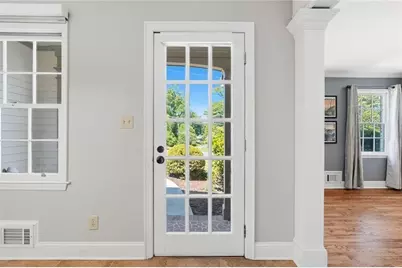 241 Angla Drive SE, Smyrna, GA 30082 - Photo 7