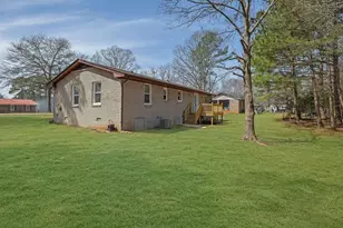 2030 Euclid St, Statham, GA 30666 - Photo 5