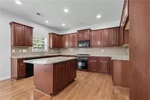 2890 Maple Springs Ct, Marietta, GA 30064 - Photo 13