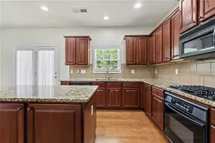 2890 Maple Springs Ct, Marietta, GA 30064 - Photo 15