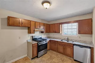 6077 Cherokee Valley Terrace, Lithonia, GA 30058 - Photo 17