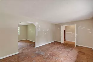 6077 Cherokee Valley Terrace, Lithonia, GA 30058 - Photo 7