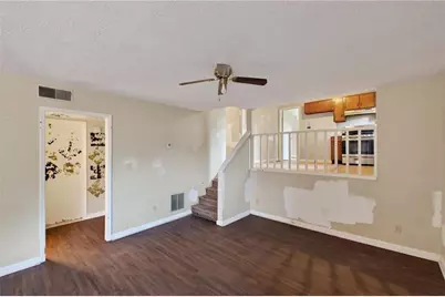 6077 Cherokee Valley Lane, Lithonia, GA 30058 - Photo 21