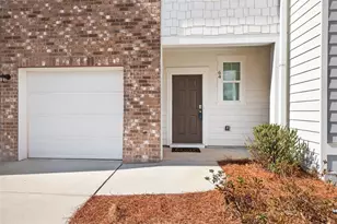 64 Thetford Wy, Winder, GA 30680 - Photo 3