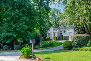 420 Stonebridge Dr, Roswell, GA 30075 - Photo 9