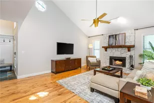 420 Stonebridge Dr, Roswell, GA 30075 - Photo 17