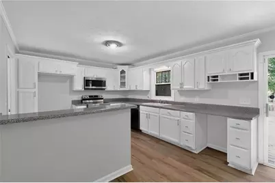 5675 Morning Creek Circle, College Park, GA 30349 - Photo 7