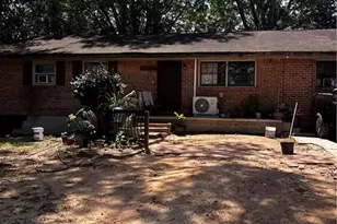 301 Essex Dr, Jonesboro, GA 30238 - Photo 1