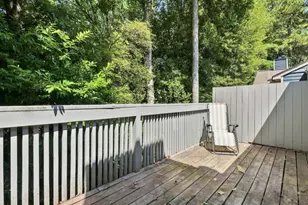 1418 N Crossing Dr NE, Atlanta, GA 30329 - Photo 17