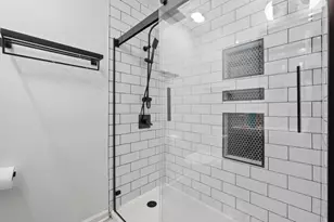 1418 N Crossing Dr NE, Atlanta, GA 30329 - Photo 21
