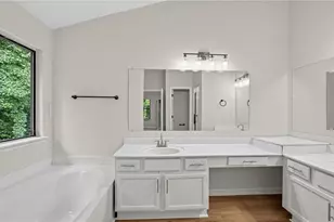 5369 Kelleys Creek Dr, Stone Mountain, GA 30088 - Photo 21