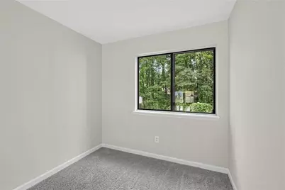 5369 Kelleys Creek Drive, Stone Mountain, GA 30088 - Photo 15
