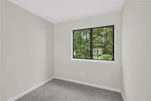 5369 Kelleys Creek Dr, Stone Mountain, GA 30088 - Photo 15