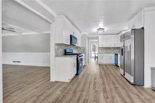 3775 Clubhouse Ln SE, Conyers, GA 30094 - Photo 15