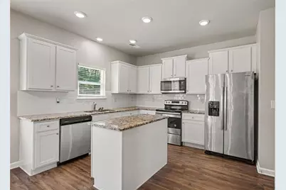 1146 E Shoreview Drive, McDonough, GA 30253 - Photo 11