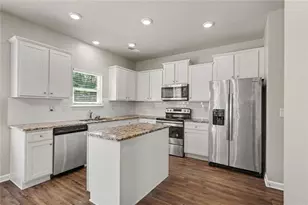 1146 E Shoreview Dr, McDonough, GA 30253 - Photo 11