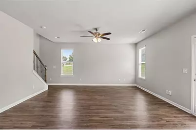 1146 E Shoreview Drive, McDonough, GA 30253 - Photo 5