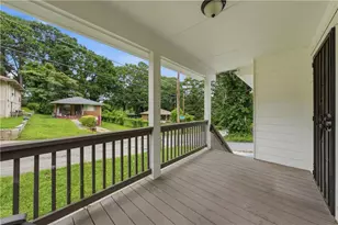 226 Thornton St SW, Atlanta, GA 30315 - Photo 3