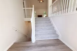 7830 Mosswood Ln, Gainesville, GA 30506 - Photo 7