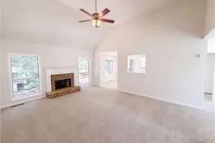 7830 Mosswood Ln, Gainesville, GA 30506 - Photo 3