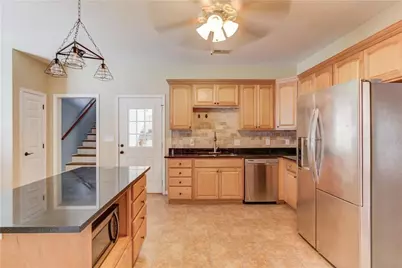706 Crowell Road N, Covington, GA 30014 - Photo 7