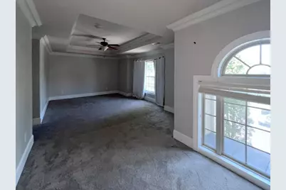 7945 Highland Bluff, Sandy Springs, GA 30328 - Photo 5