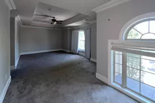 7945 Highland Bluff, Sandy Springs, GA 30328 - Photo 5