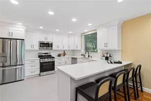 805 Holmes St NW, Atlanta, GA 30318 - Photo 13