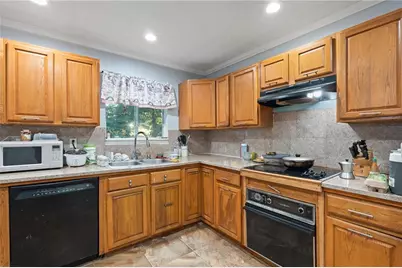 6825 Maddox Road, Morrow, GA 30260 - Photo 11