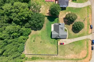 102 Independent Ct, Griffin, GA 30224 - Photo 5