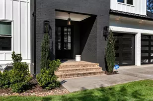 2670 Carlton Pl NE, Brookhaven, GA 30319 - Photo 3