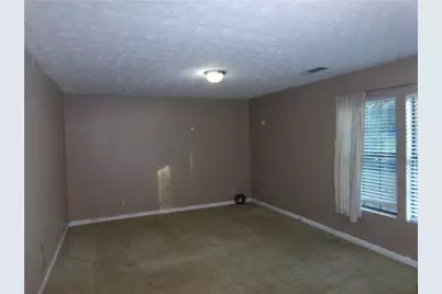 5792 Windermere Court, Lithonia, GA 30038 - Photo 9