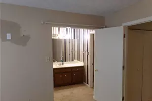 5792 Windermere Ct, Lithonia, GA 30038 - Photo 9