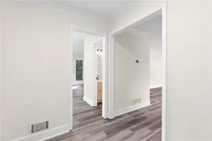 2250 Ridge Forest Dr, Grayson, GA 30017 - Photo 5