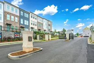 2635 Creekside Dr NW, Atlanta, GA 30318 - Photo 1