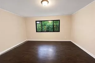 2545 Bradford Square NE, Atlanta, GA 30345 - Photo 23