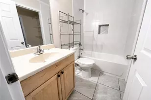 2545 Bradford Square NE, Atlanta, GA 30345 - Photo 21