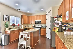 1320 Avalon Creek Rd, Buford, GA 30518 - Photo 9