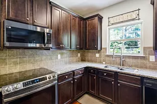 971 Sonoma Dr, Lawrenceville, GA 30045 - Photo 11