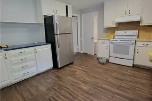 2278 Valley Dr, Snellville, GA 30078 - Photo 5