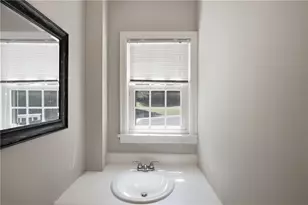 1347 Chalmette Dr NE, Atlanta, GA 30306 - Photo 17