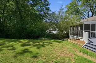 1347 Chalmette Dr NE, Atlanta, GA 30306 - Photo 23