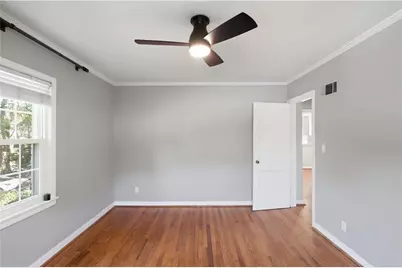 1347 Chalmette Drive NE, Atlanta, GA 30306 - Photo 15