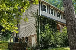 2384 Forest Green Dr, Marietta, GA 30062 - Photo 23
