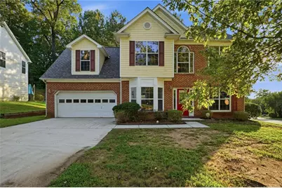 2470 Miller Oaks Circle, Decatur, GA 30035 - Photo 1