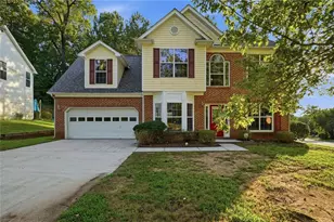2470 Miller Oaks Cir, Decatur, GA 30035 - Photo 1