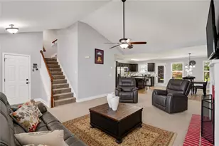 1219 Oak Springs Wy, Statham, GA 30666 - Photo 5