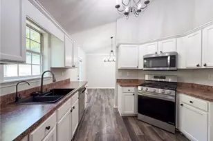 233 Temple Terrace, Temple, GA 30179 - Photo 9