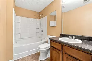 2102 Fairington Club Dr, Lithonia, GA 30038 - Photo 9