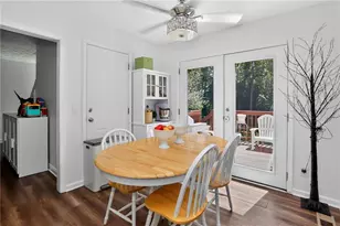 222 Valley Brook Dr, Woodstock, GA 30188 - Photo 15